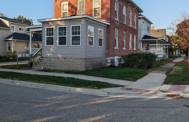 927 Ontario Street photos photos