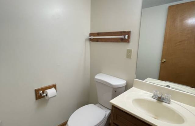 422 Kickapoo Street - A Gallery 4
