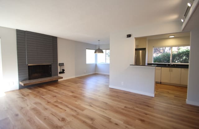 36 Redwood Ave - 36 Redwood Avenue, Corte Madera, CA 94925