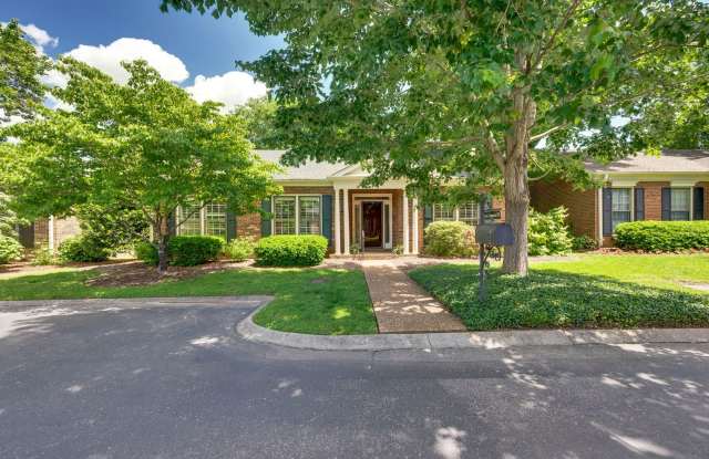 Awesome 3BE/2BA home in the heart of Green Hills! photos photos