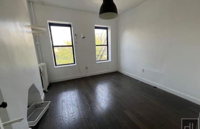 532 FLATBUSH Avenue - 532 Flatbush Avenue, Brooklyn, NY 11225
