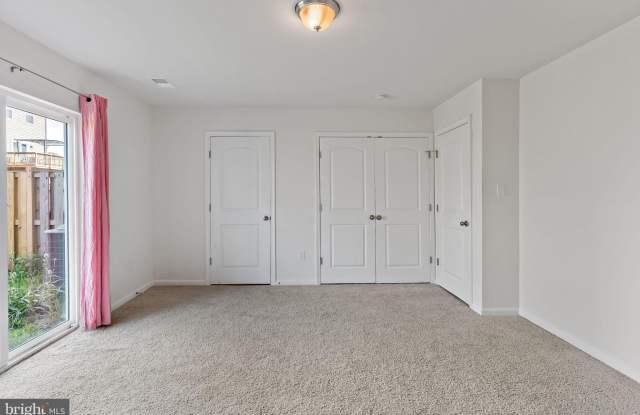 162 MAGELLAN DRIVE photos photos