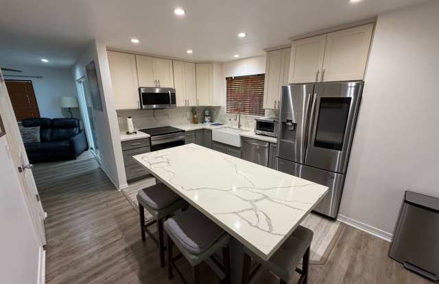 Centrally located 3‑Bed / 2.5 ‑Bath in Wailuku Gallery 3
