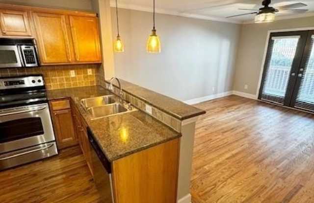 48 Peachtree Avenue photos photos