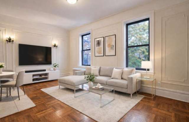 15 Magaw Place photos photos