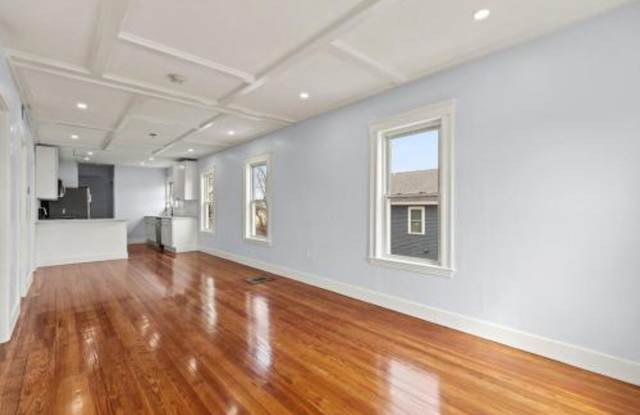 1008 Winthrop Avenue photos photos