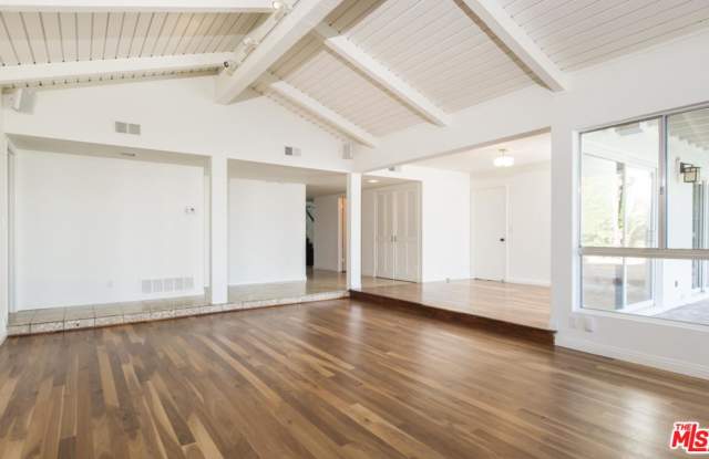 2673 CORDELIA Road Gallery 2