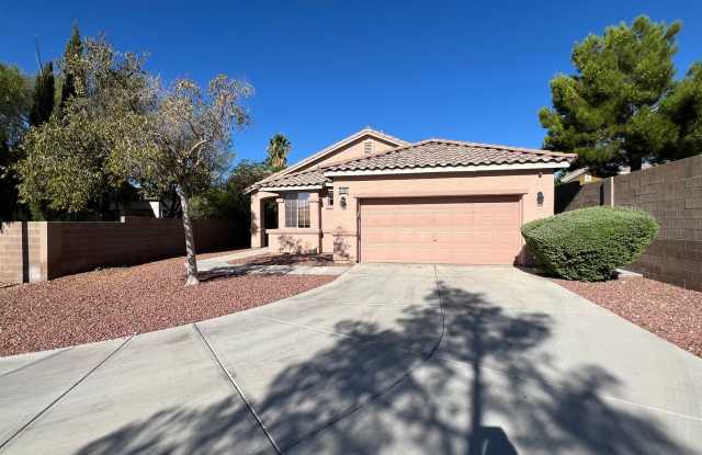 CHARMING 3BD/2BA SINGLE STORY HOME IN SUMMERLIN! W/ LOTS OF UPGRADES photos photos