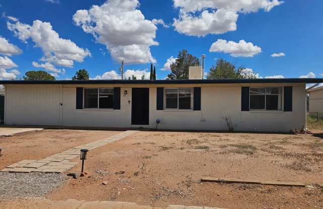 Newly Updated in Huachuca City!! photos photos
