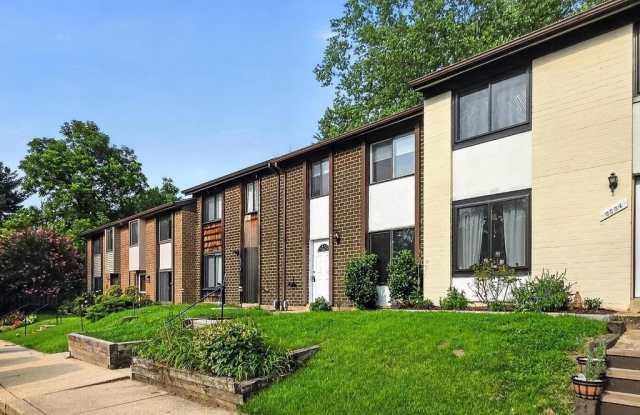 6556 PENNACOOK Court Gallery 3