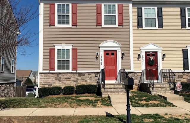 17269 LIBRARY Boulevard photos photos