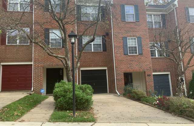 7719 Marshall Hts Ct - 7719 Marshall Heights Court, Idylwood, VA 22043