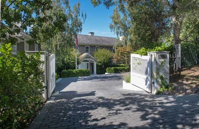 7 Bellagio Road Gallery 2