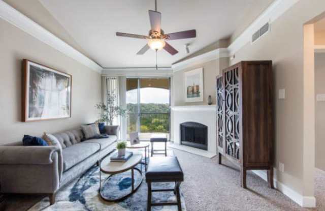 5281 Old Spicewood Springs Rd Gallery 2
