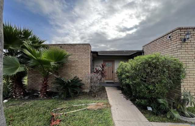 603 Continental Dr. photos photos