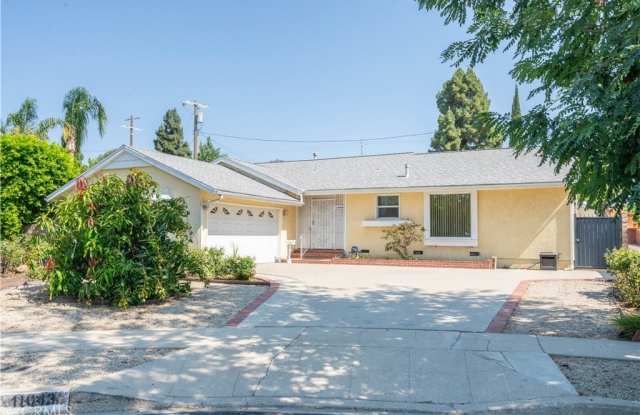 11043 Babbitt Avenue photos photos