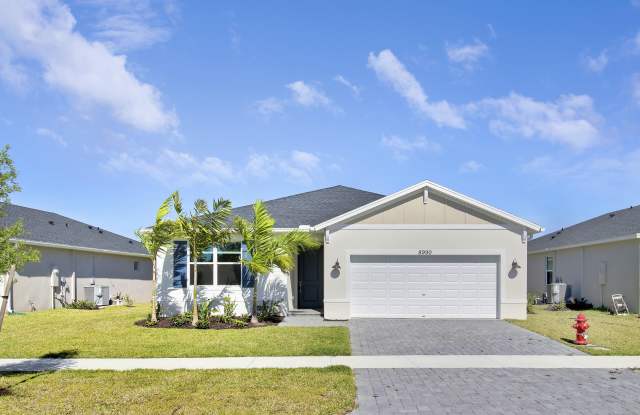 8990 DAHLIA Circle Gallery 1