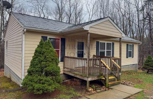 3Bedroom/2Bath Home with High-Speed Firefly Internet photos photos