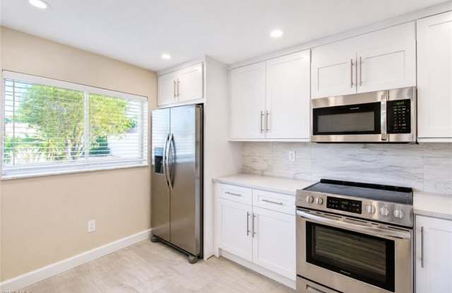 2360 Naples Trace Cir Gallery 3
