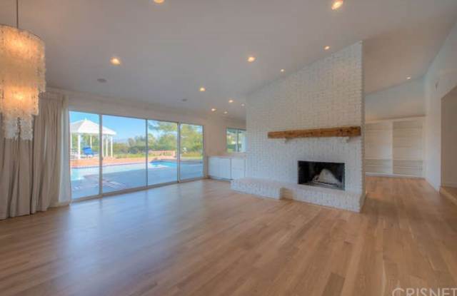17372 Quesan Place Gallery 3