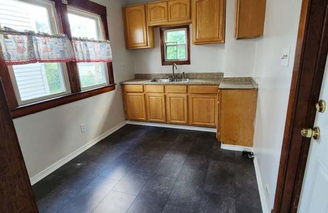 122nd,E.2646 photos photos