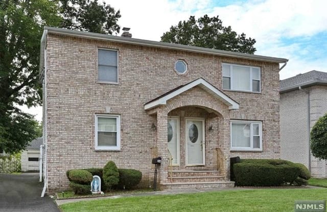 36 Franklin Street - 36 Franklin Street, Elmwood Park, NJ 07407