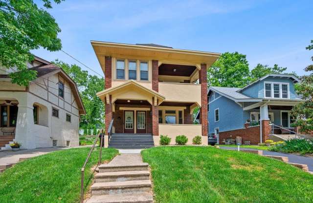 2890 Romana Place Gallery 1