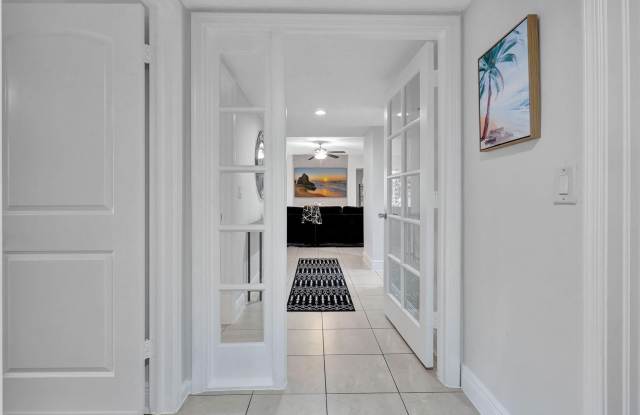 12641 WESTHAMPTON Circle Gallery 3