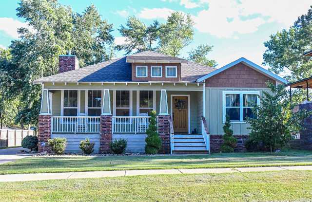 649 Southwest 2nd Street photos photos 649 Southwest 2nd Street photos photos