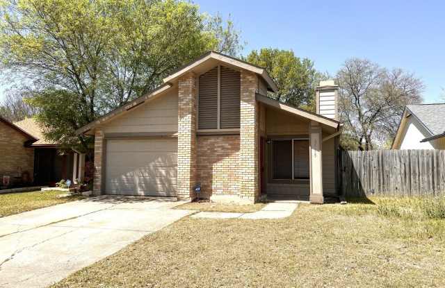 5555 Kissing Oak St - 5555 Kissing Oak Street, San Antonio, TX 78247