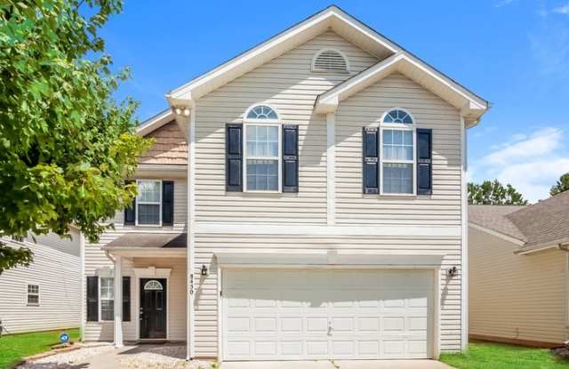 8450 Newfane Road photos photos