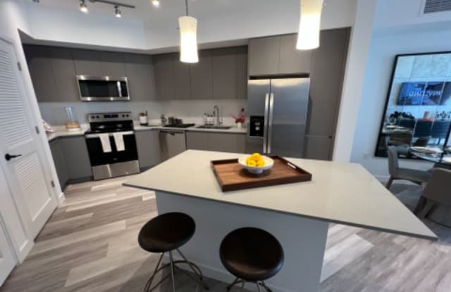 250 Hialeah Dr - 250 Hialeah Drive, Hialeah, FL 33010