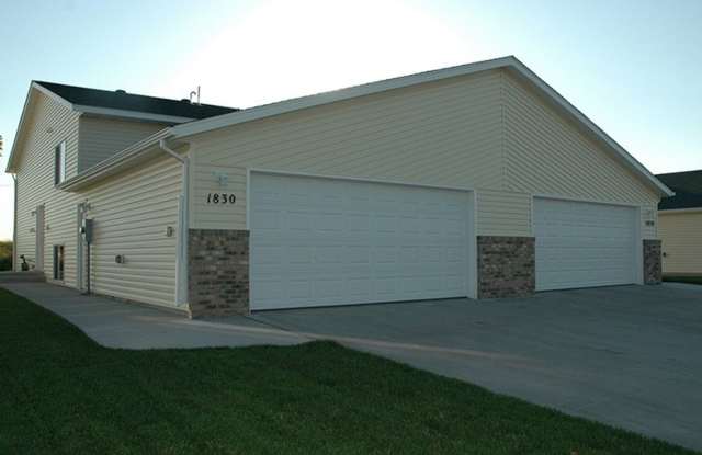 3 Bed 2 Bath Twin Home photos photos