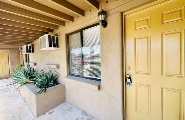 1165 North Catalina Avenue photos photos