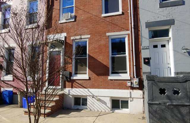 Grays Ferry-Modern South Philadelphia photos photos