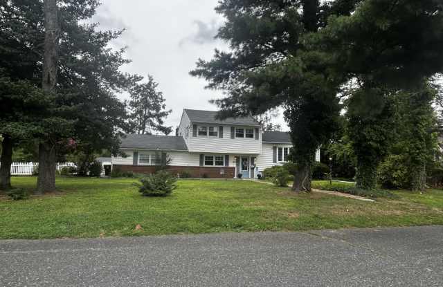 12 Winston Drive photos photos