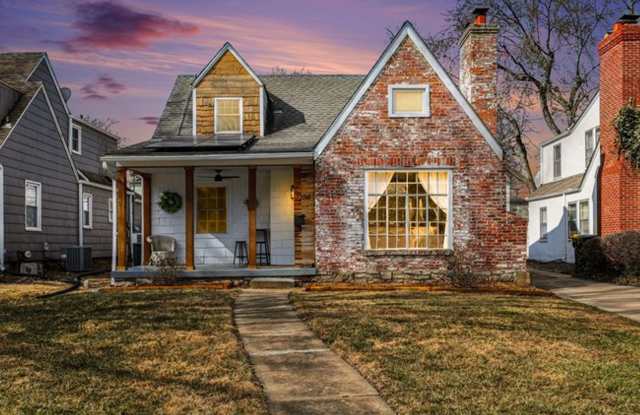 Fantastic 1.5 Story 3 Bedroom Home in Brookside/Waldo Area photos photos