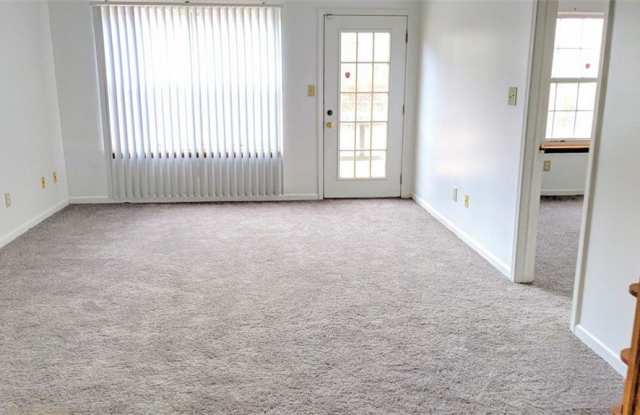 10326 Maumee Drive Gallery 2