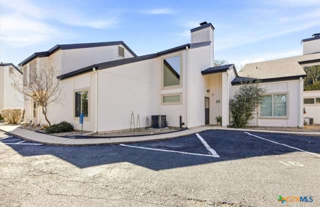 1135 Parkview Drive unit: C18 photos photos