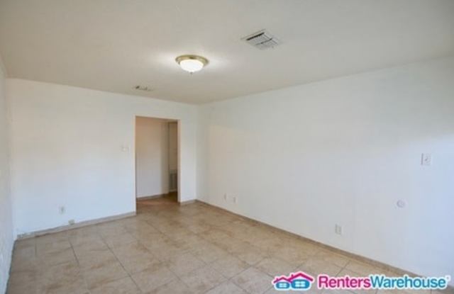 7323 Cook Road Gallery 3