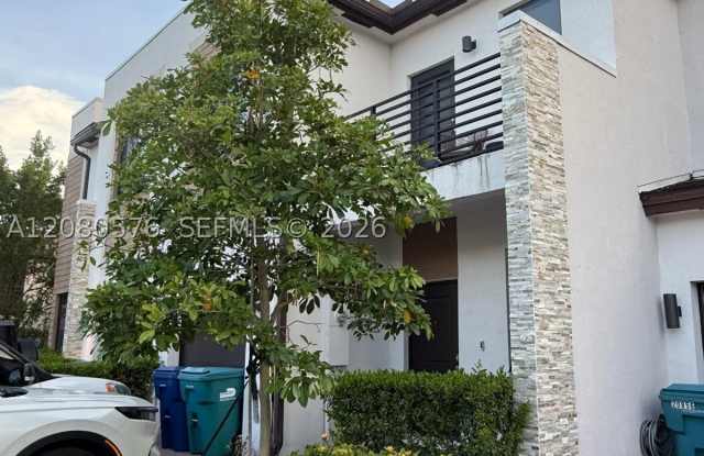 20848 NE 7th Ct Gallery 1