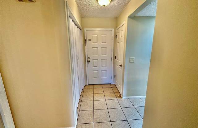 1320 W Linden Street photos photos