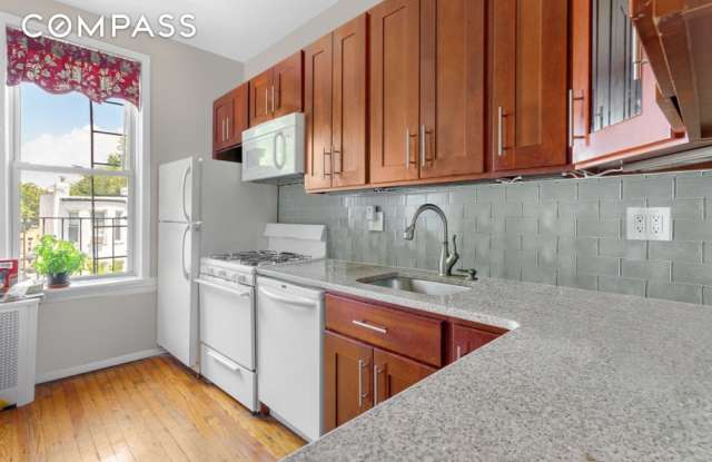 617 Bay Ridge Parkway Gallery 2