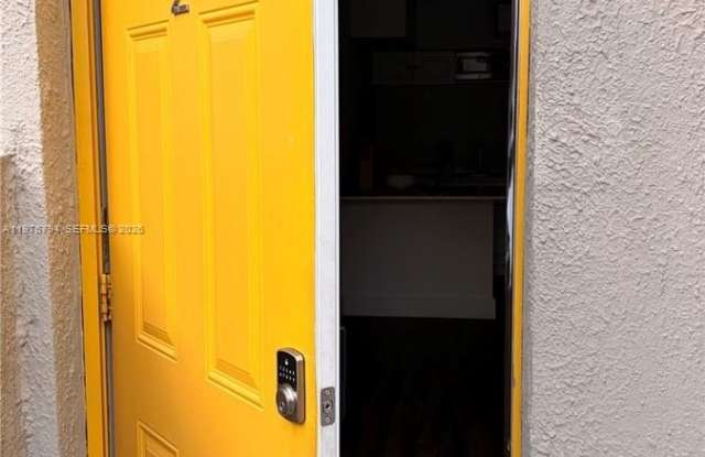 2900 Bird Ave photos photos