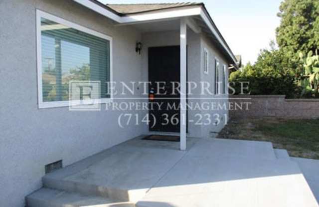 12507 Benfield Avenue Gallery 2