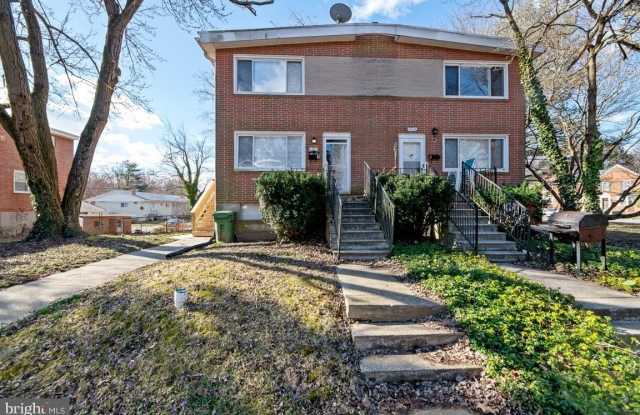 1007 CEDARCROFT Road Gallery 2