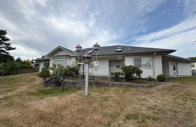 1714 Baker View Court Gallery 4