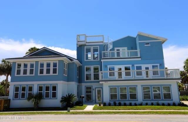 630 S 2ND Street unit: 4 photos photos