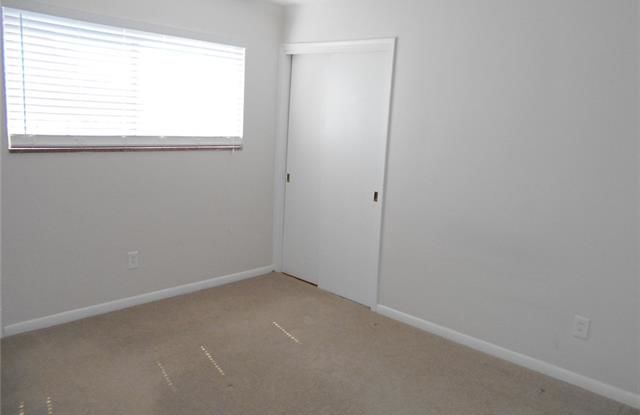1974 VERNIER Road Gallery 4