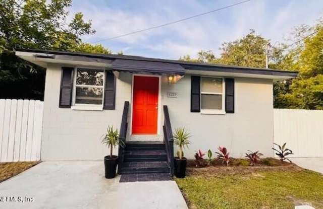 5727 DROAD Street - 5727 Droad Street, Jacksonville, FL 32208